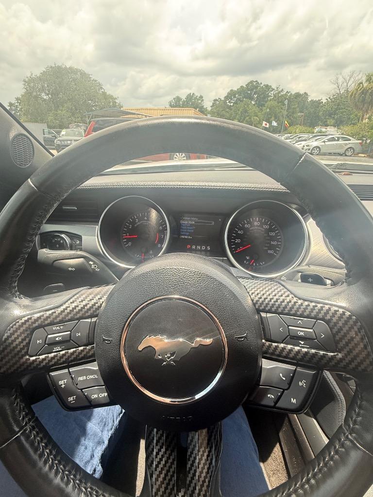 2018 Ford Mustang - $19,990