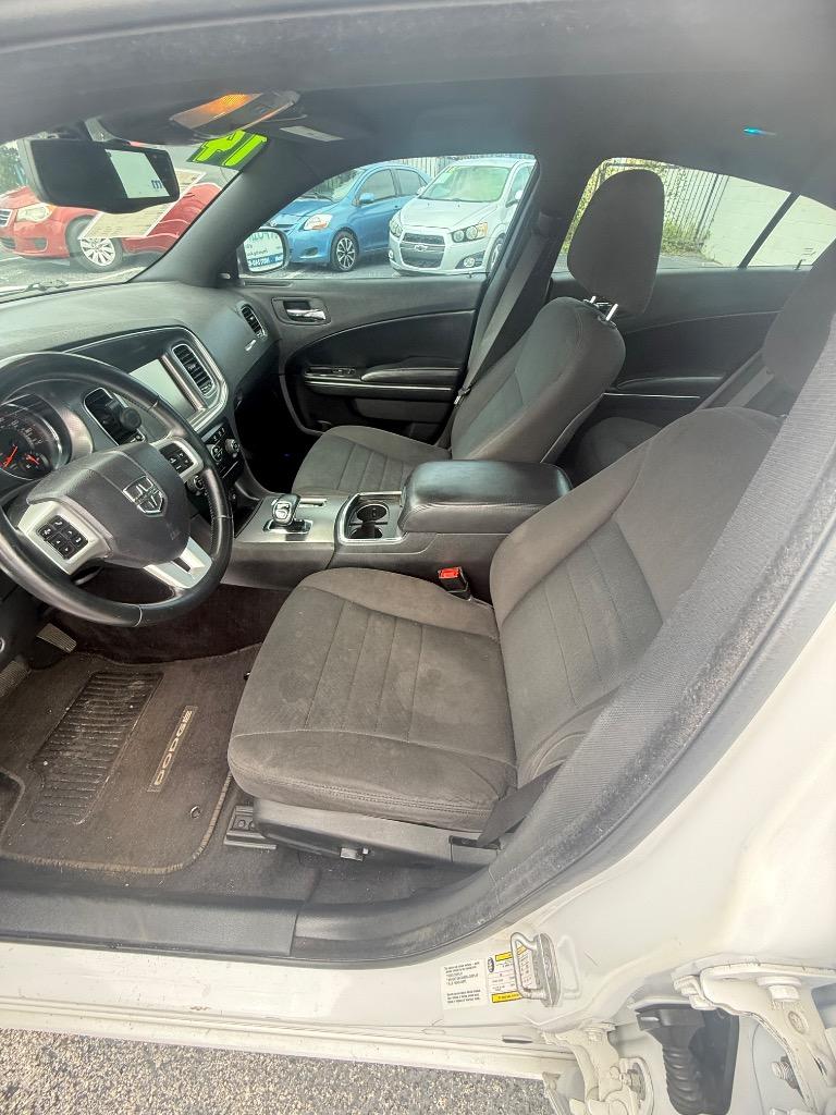 2014 Dodge Charger - $8,990