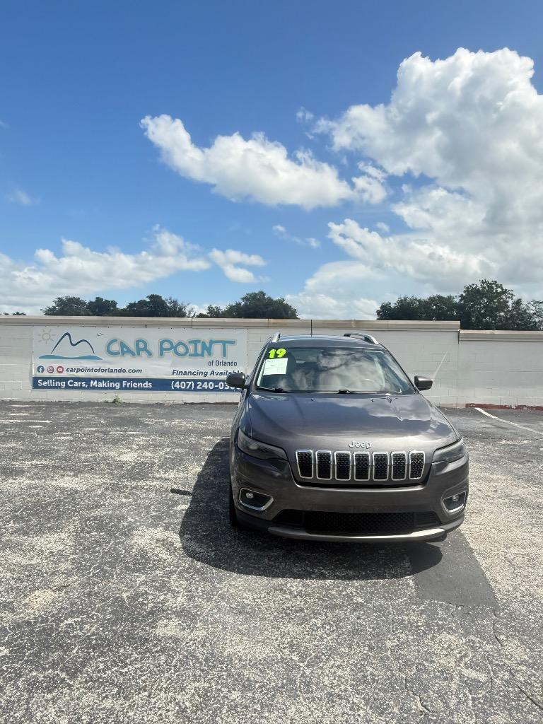 2019 Jeep Cherokee - $15,990