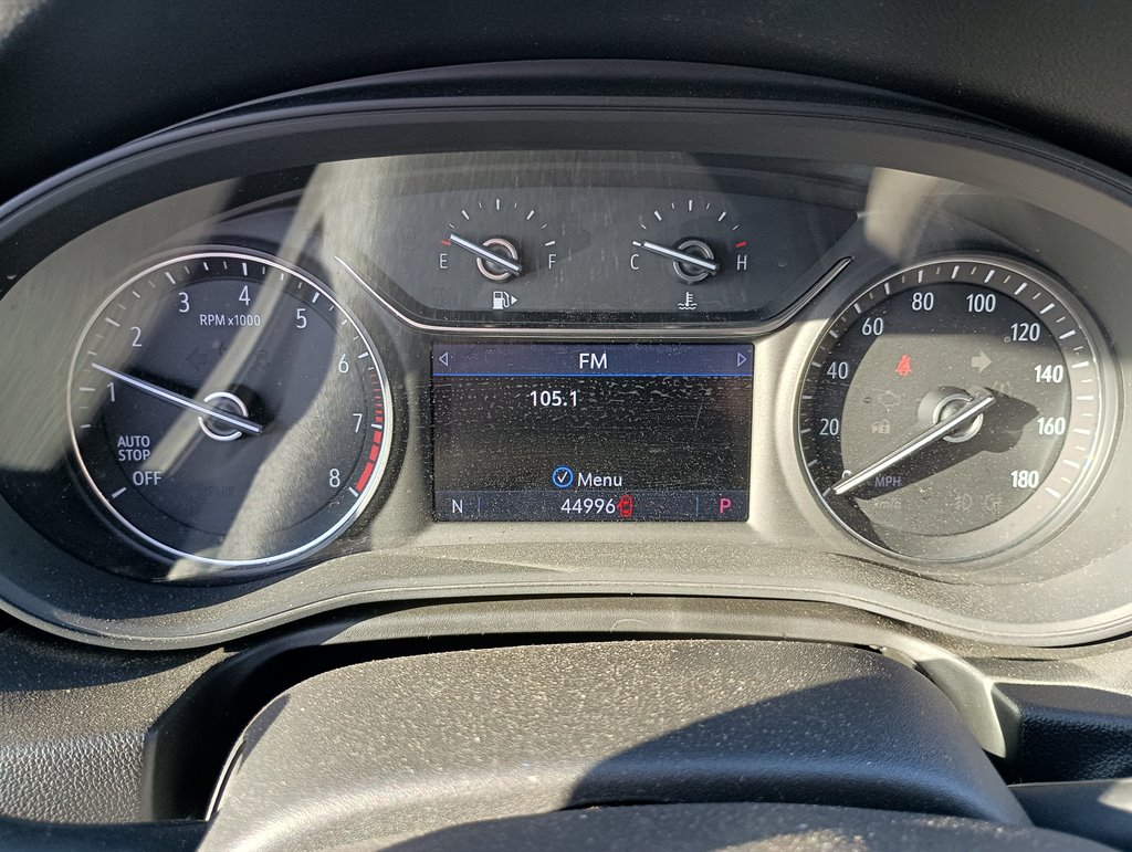 2019 Buick Regal Essence photo