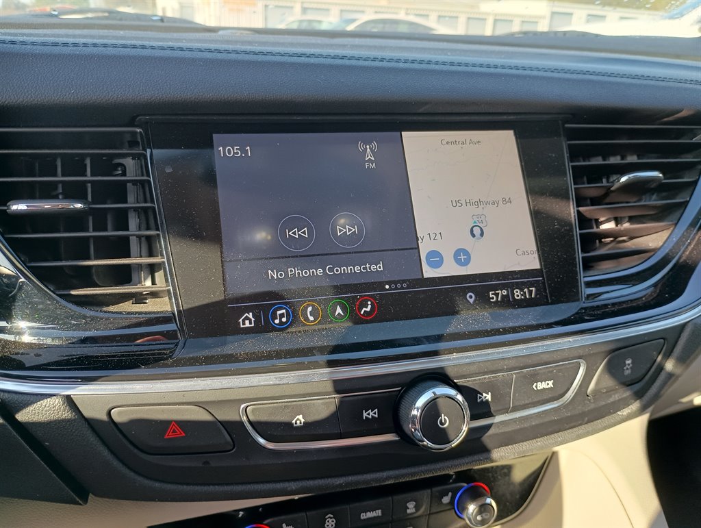 2019 Buick Regal Essence photo
