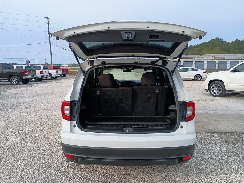 2020 Honda Pilot LX photo