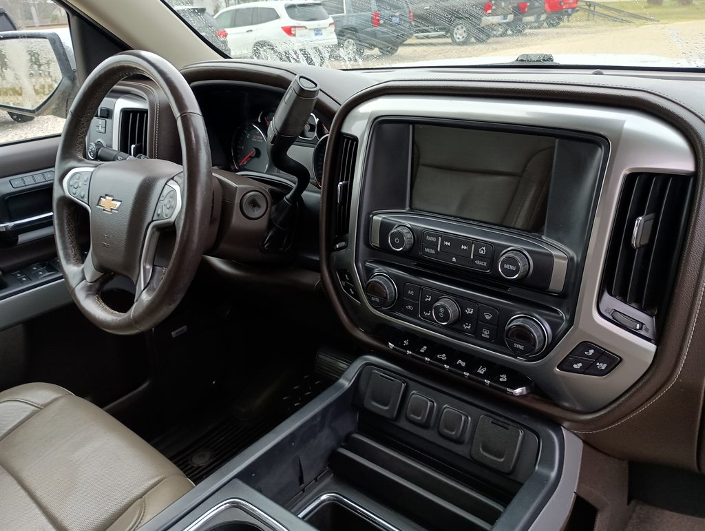 2015 Chevrolet Silverado 1500 LTZ Z71 photo