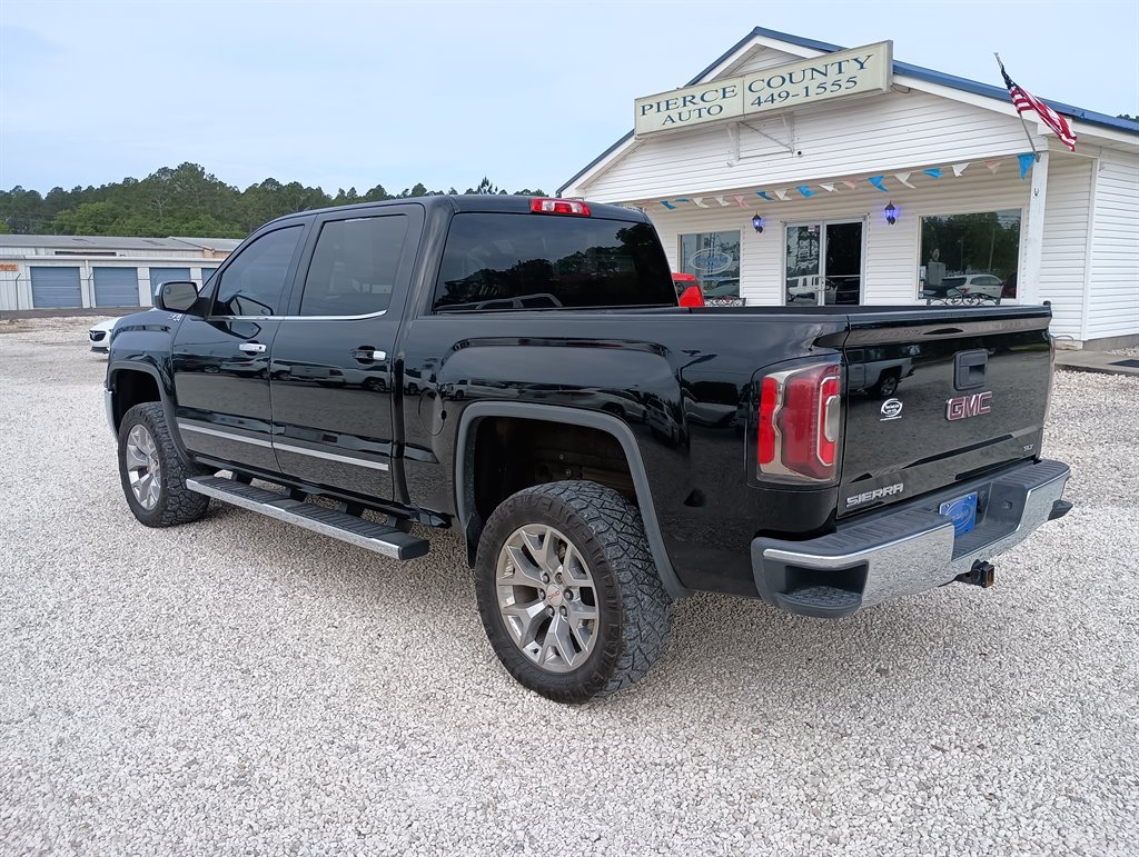 2018 GMC Sierra 1500 SLT photo