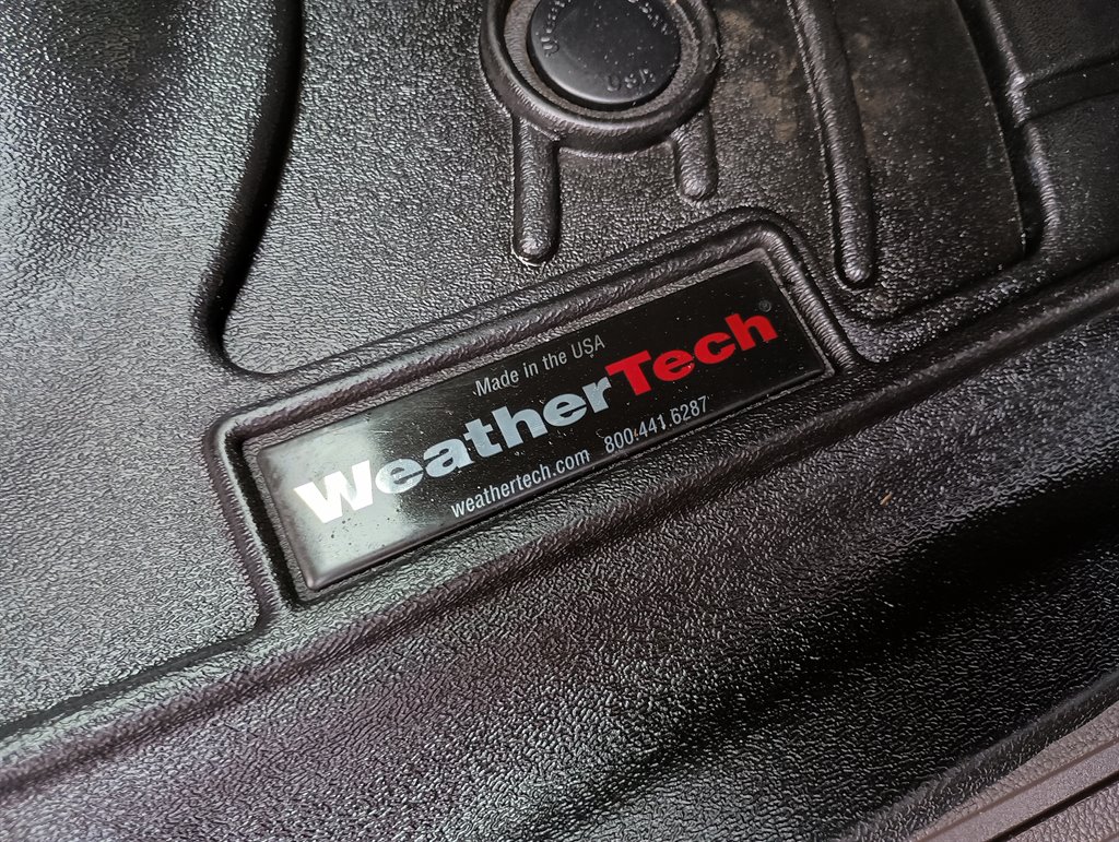 2018 GMC Sierra 1500 SLT photo