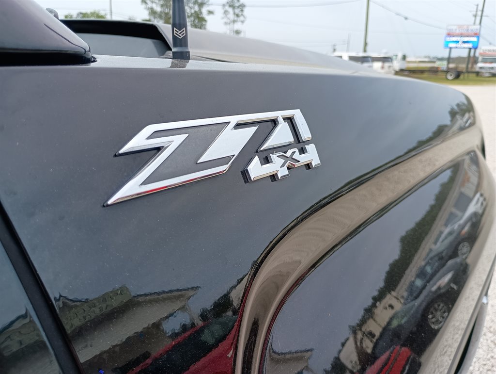 2018 GMC Sierra 1500 SLT photo