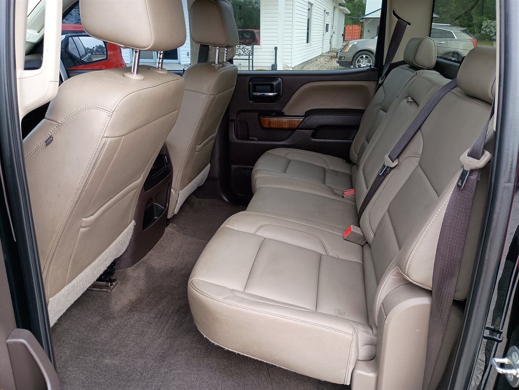 2018 GMC Sierra 1500 SLT photo
