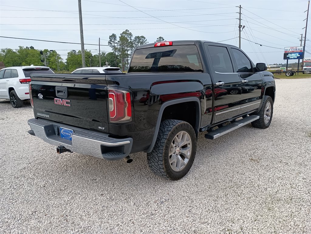 2018 GMC Sierra 1500 SLT photo