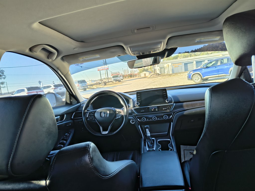 2020 Honda Accord - $21,991