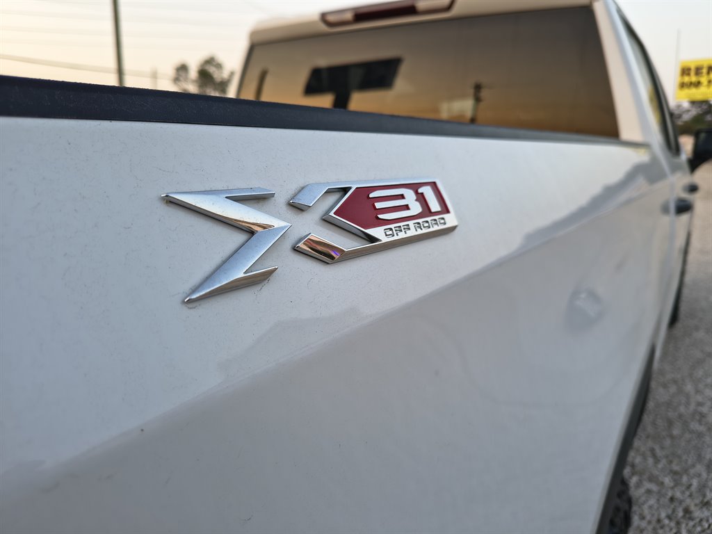 2023 GMC Sierra 1500 - $28,971