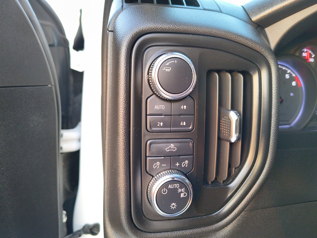 2023 GMC Sierra 1500 - $28,971