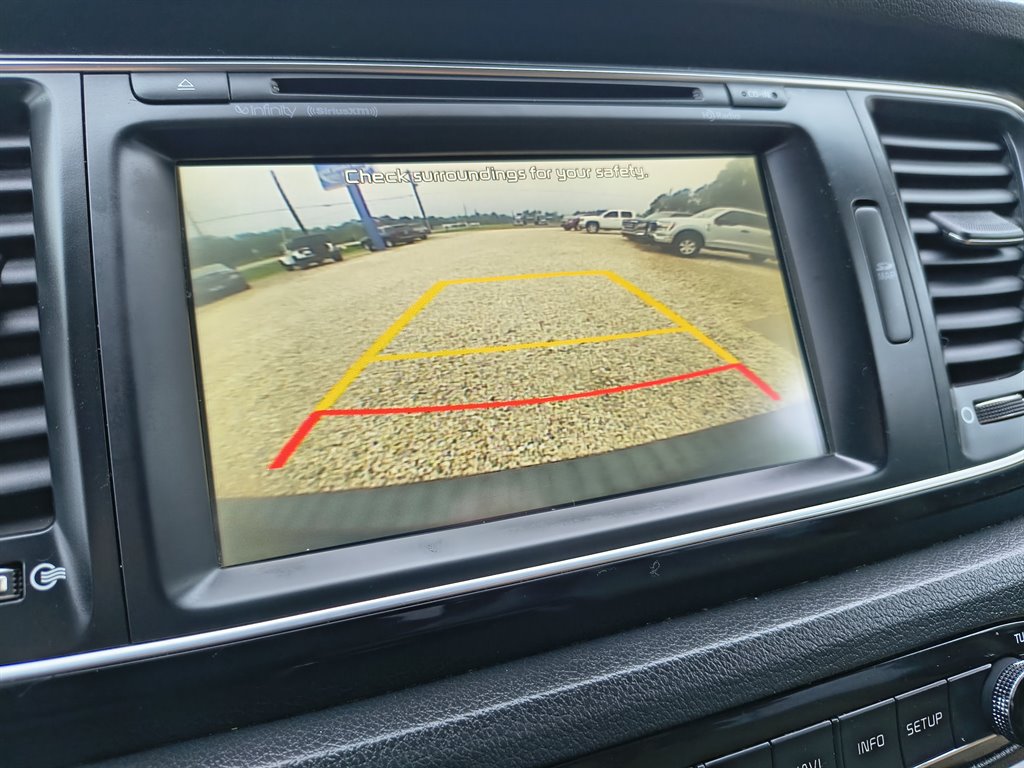 2015 Kia Sedona - $8,499