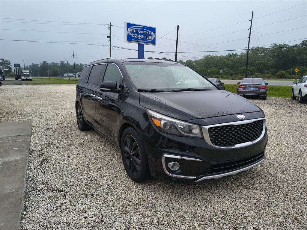 2015 Kia Sedona - $8,499