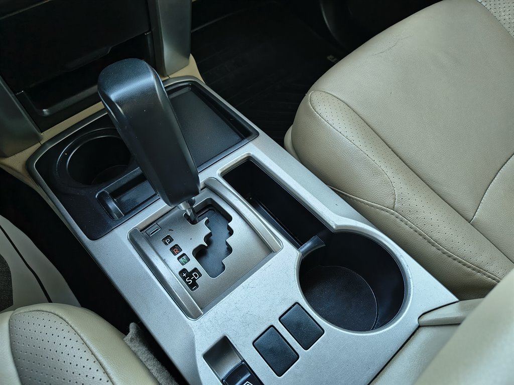 2013 Toyota 4Runner - $17,399