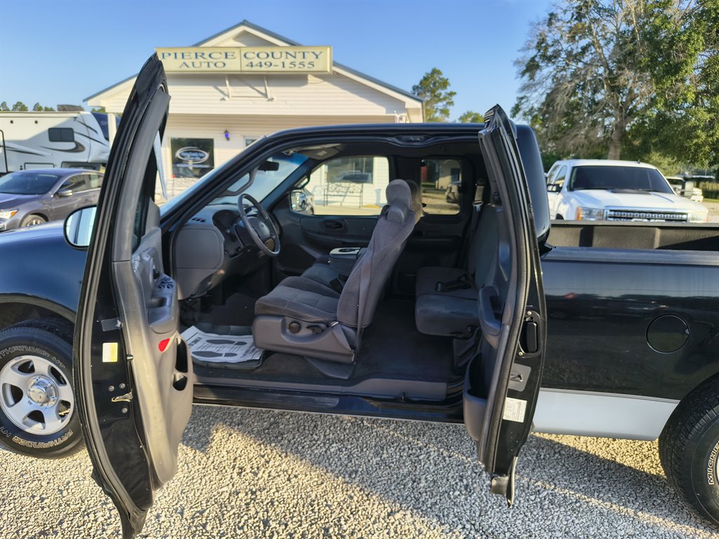2002 Ford F150 - $4,999