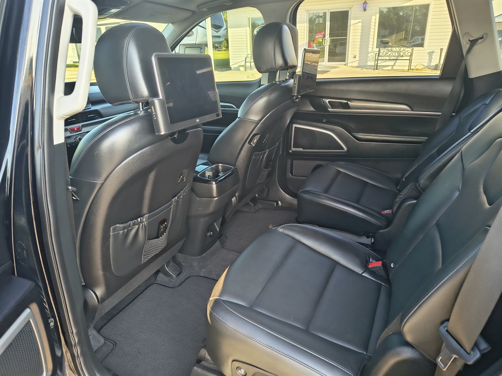 2021 Kia Telluride - $24,275