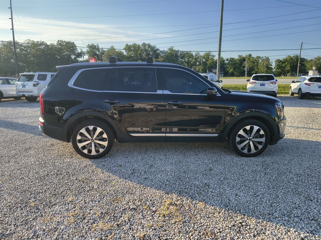 2021 Kia Telluride - $24,275