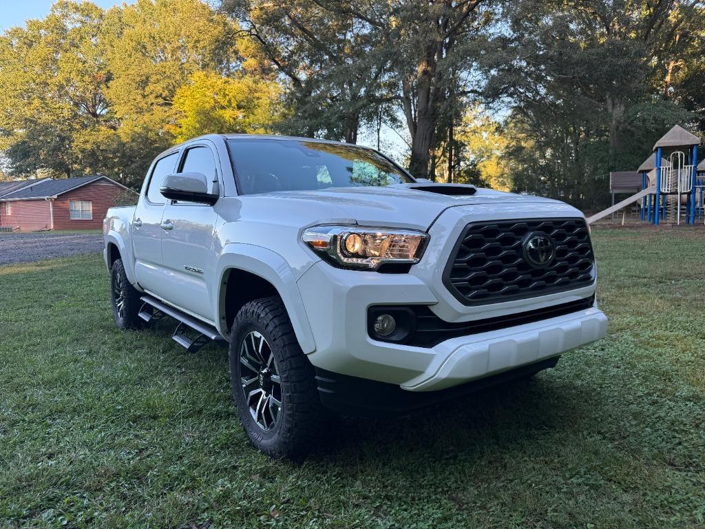 2023 Toyota Tacoma - $37,991