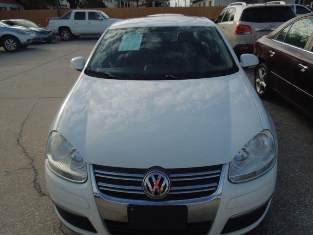 2010 Volkswagen Jetta SE photo