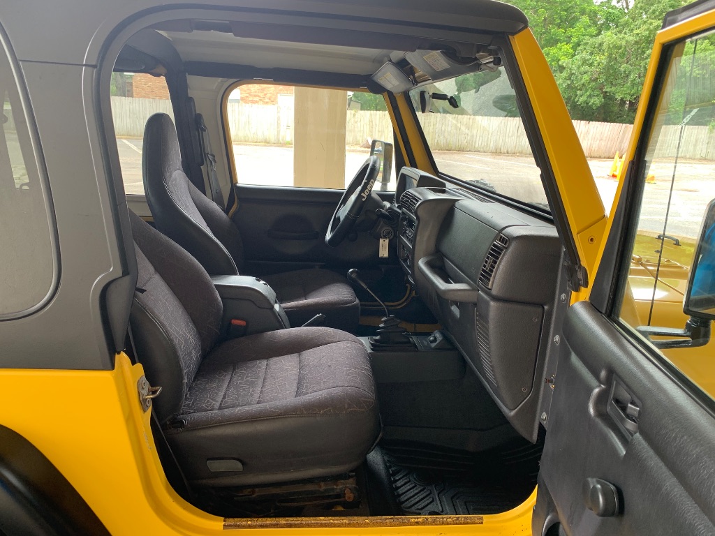 2001 Jeep Wrangler - $12,500