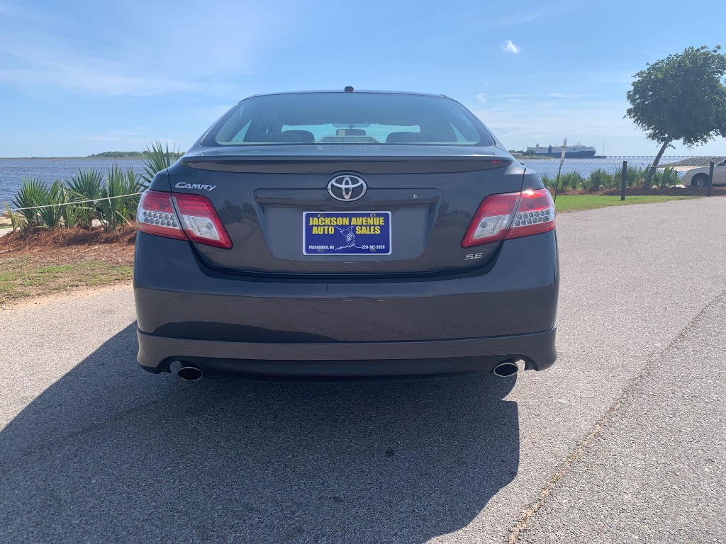 2010 Toyota Camry - $8,950
