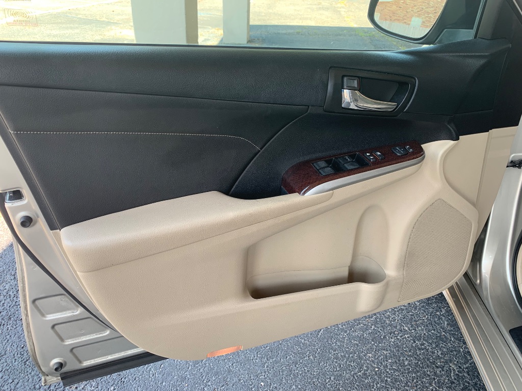 2013 Toyota Camry - $12,850