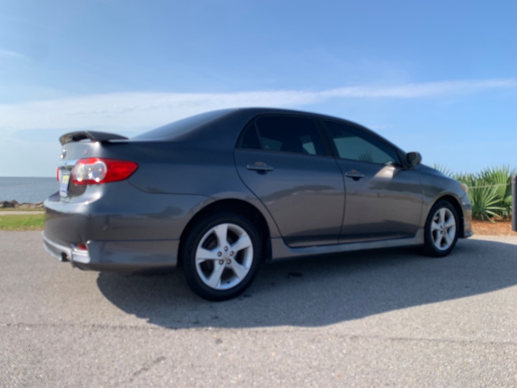 2013 Toyota Corolla - $11,850