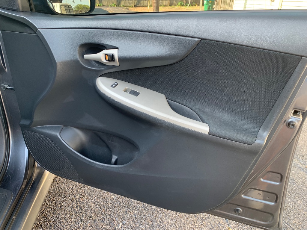 2013 Toyota Corolla - $11,850