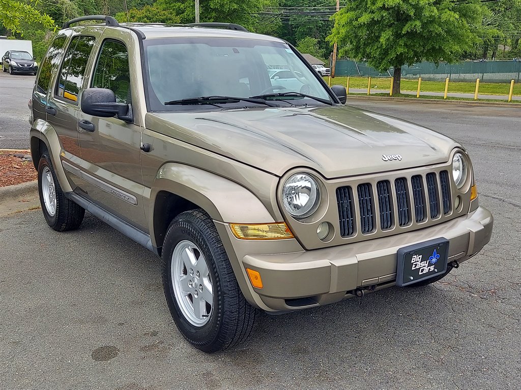 2007 Jeep Liberty Sport images
