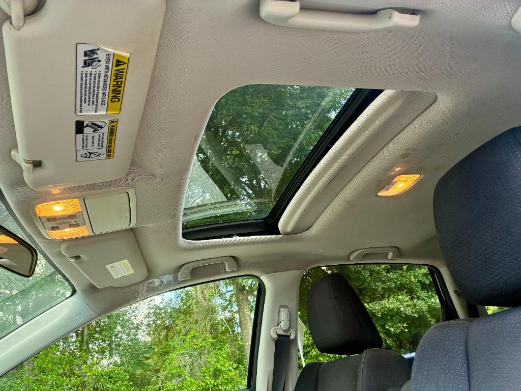 2013 Honda CR-V - $10,995