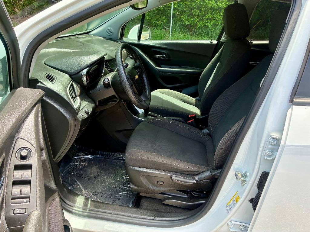 2022 Chevrolet Trax - $13,995