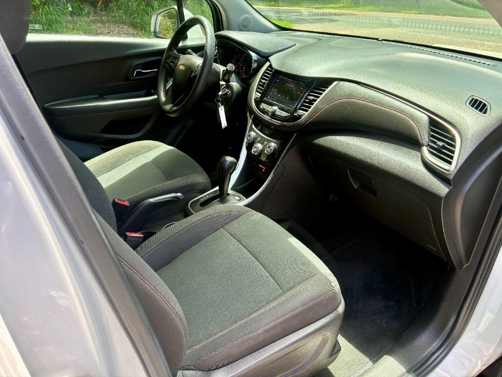 2022 Chevrolet Trax - $13,995