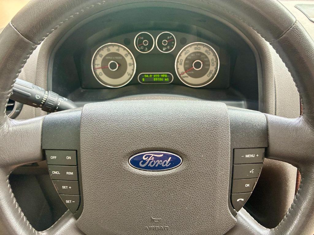 2009 Ford Taurus - $5,995