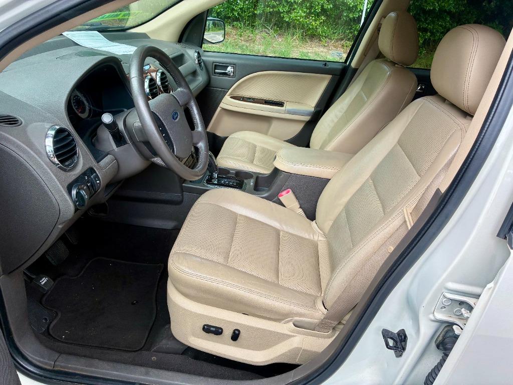 2009 Ford Taurus - $5,995