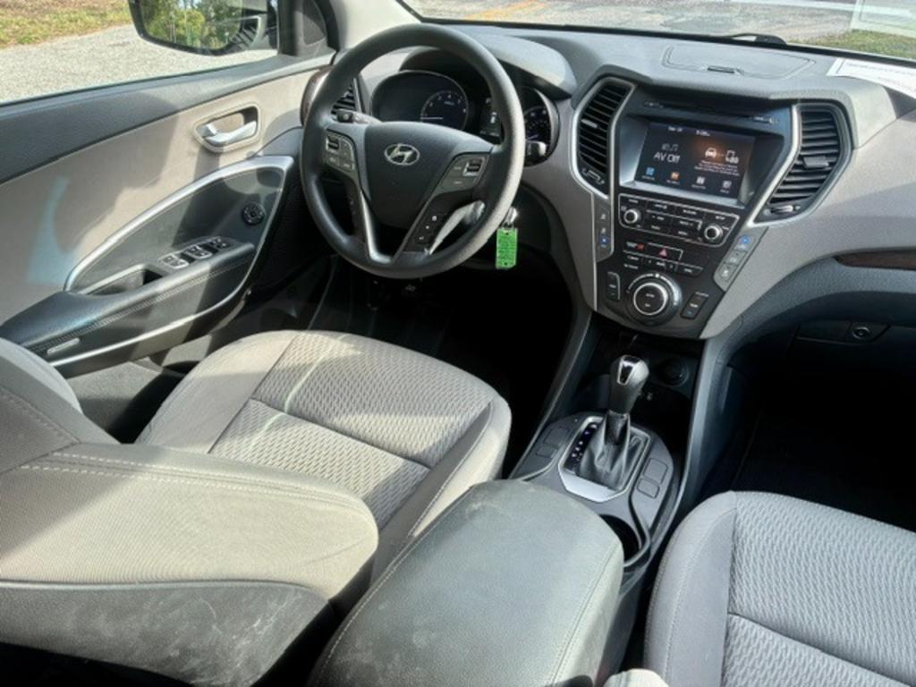 2017 Hyundai Santa Fe - $10,995