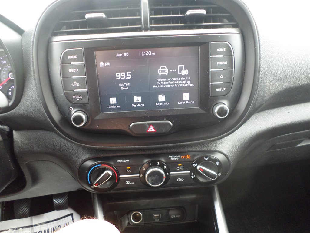 2020 Kia Soul LX photo