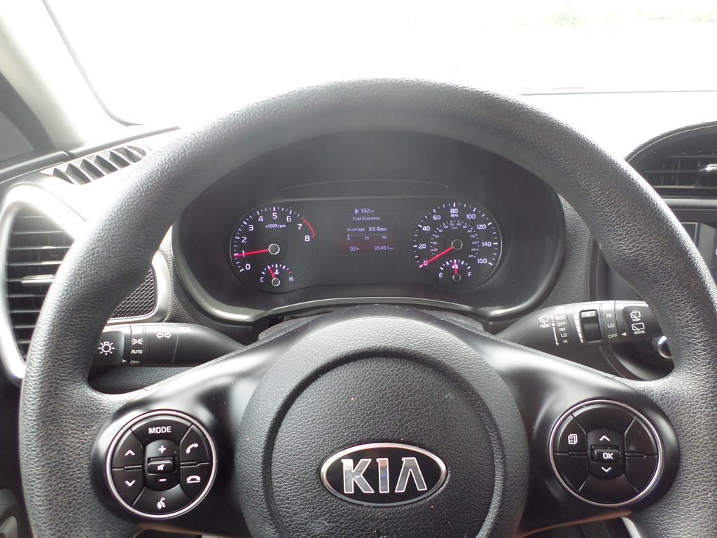 2020 Kia Soul LX photo