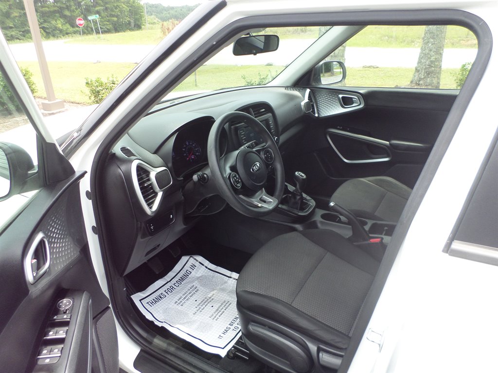 2020 Kia Soul LX photo