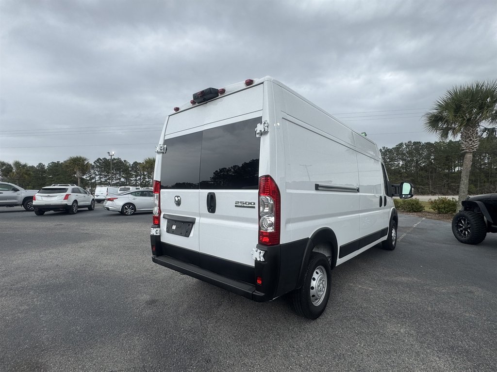 2023 Ram ProMaster 2500 photo 3
