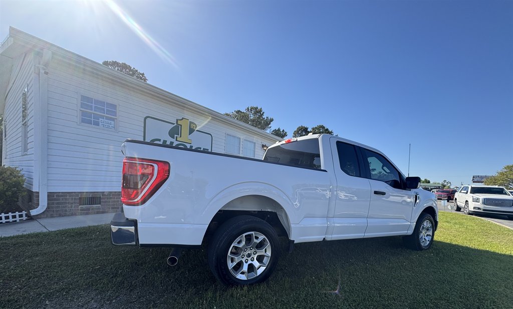 2021 Ford F150 XLT photo