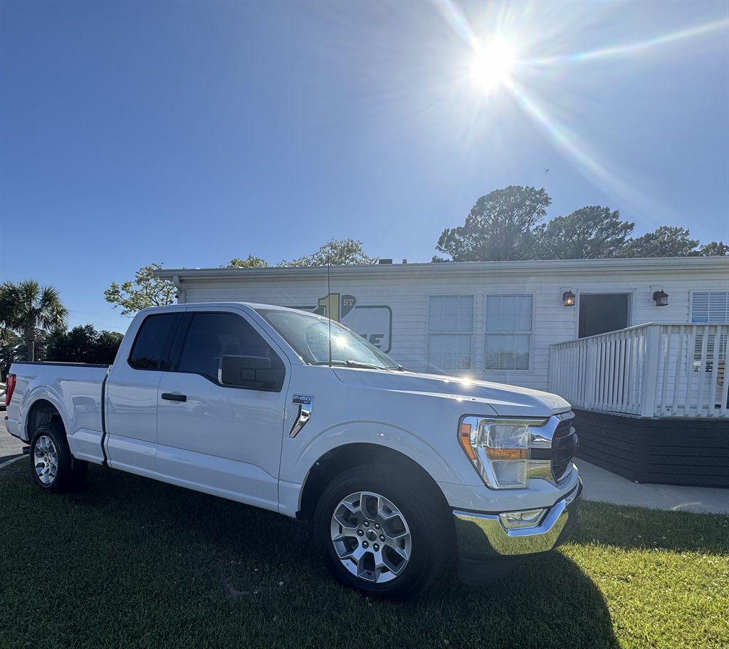 2021 Ford F150 XLT photo