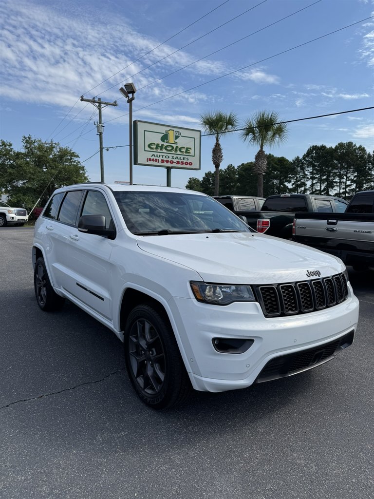 2021 Jeep Cherokee - $23,990
