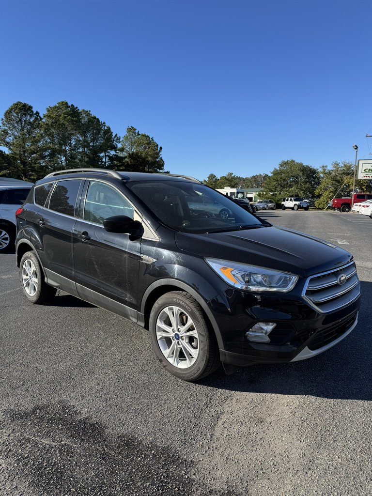 2019 Ford Escape - $15,900