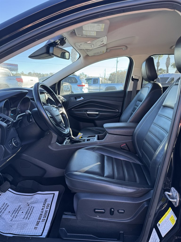 2019 Ford Escape - $15,900