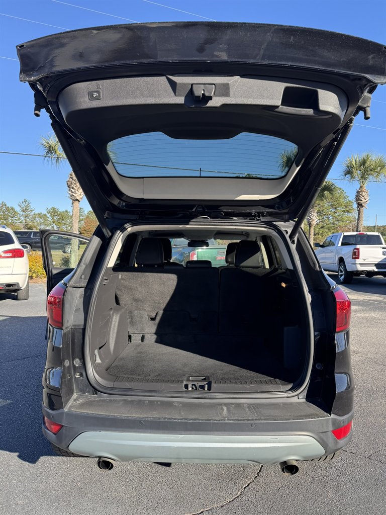 2019 Ford Escape - $15,900