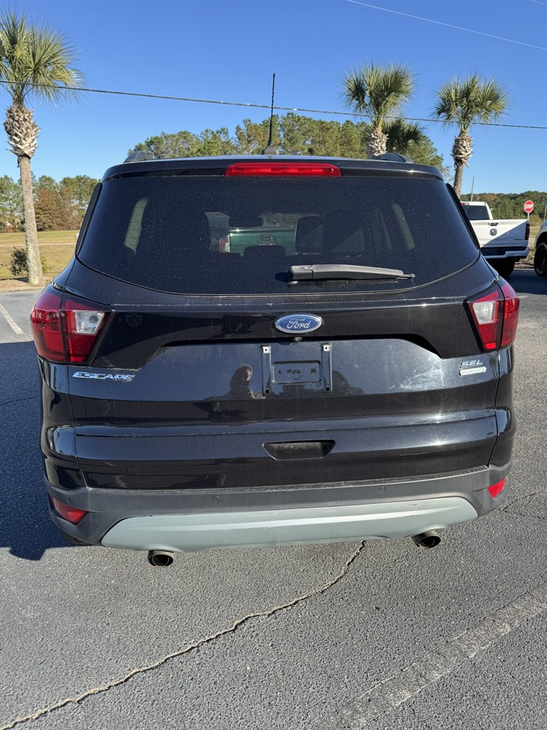 2019 Ford Escape - $15,900
