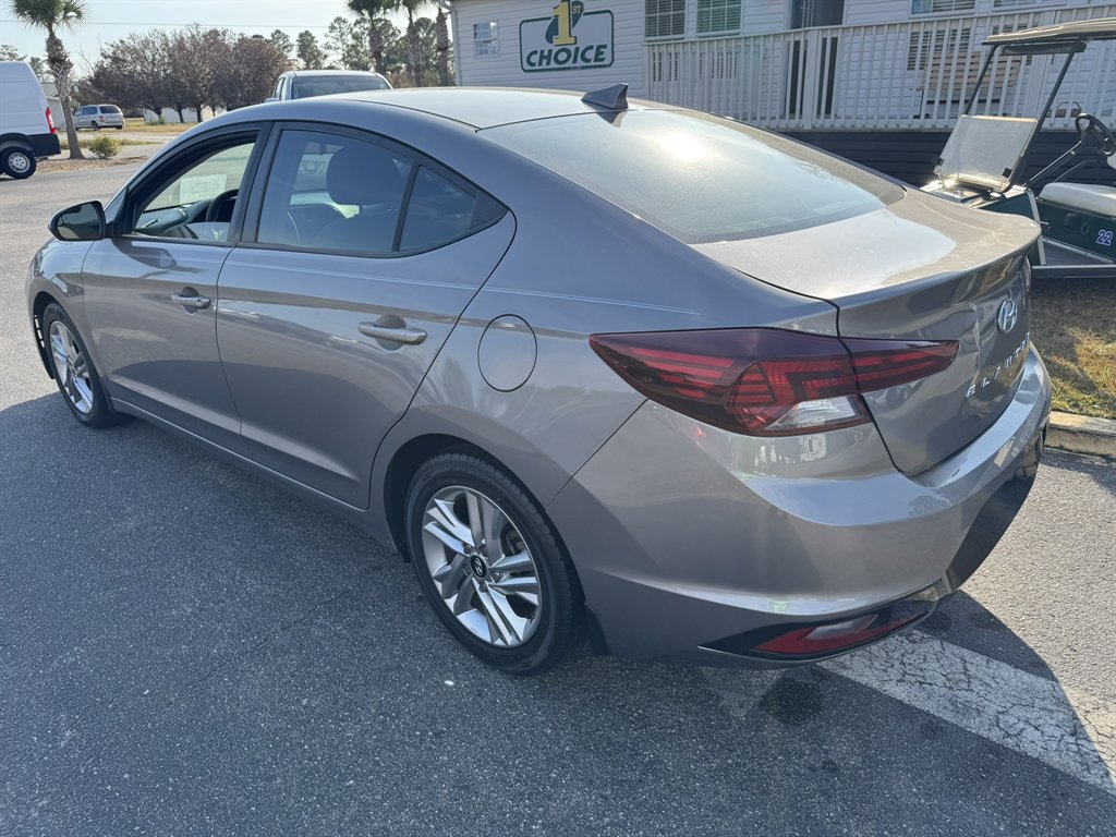2020 Hyundai Elantra - $14,900