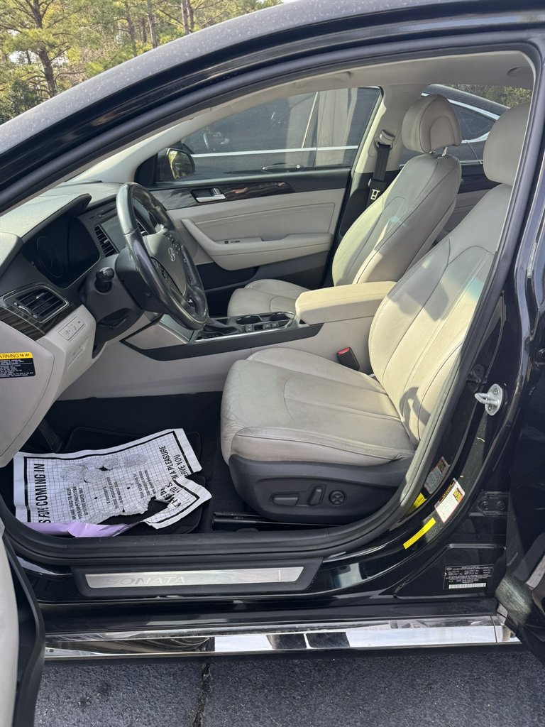 2017 Hyundai Sonata - $12,995