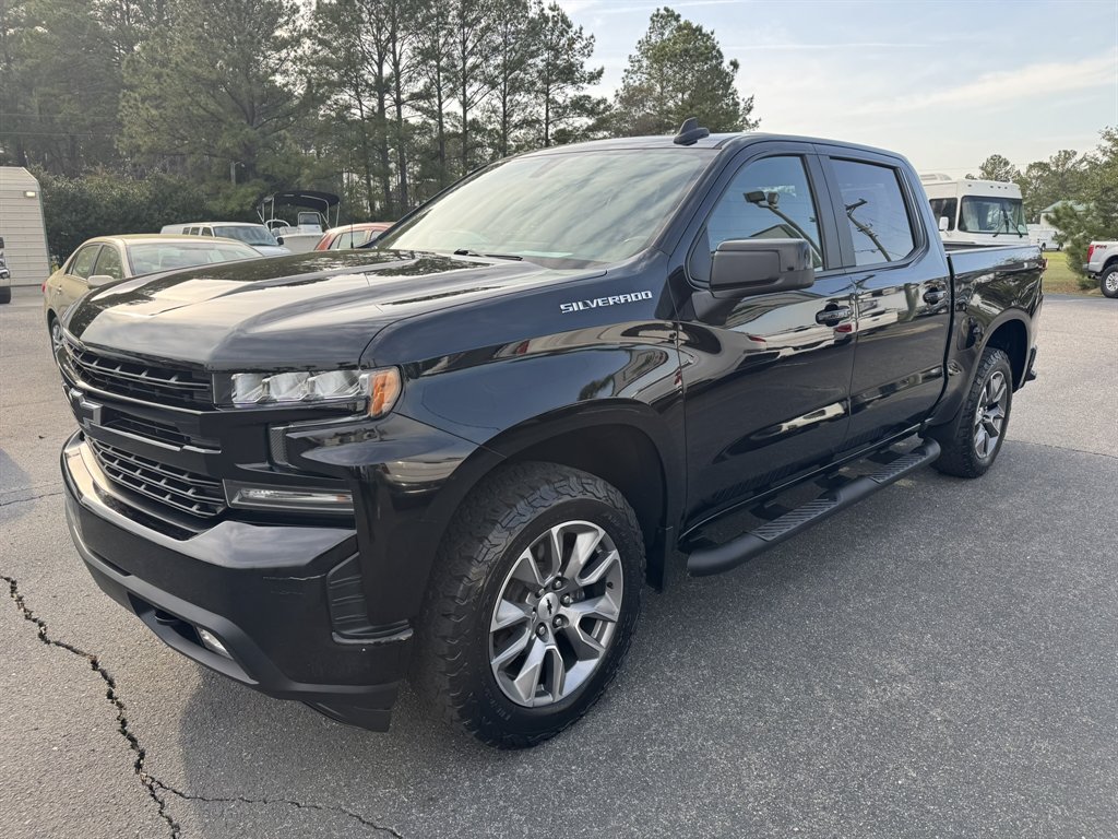 2020 Chevrolet Silverado 1500 - $28,900