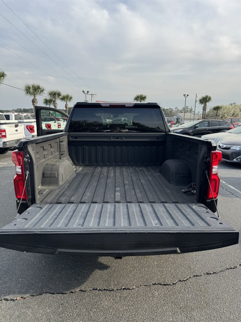 2020 Chevrolet Silverado 1500 - $28,900